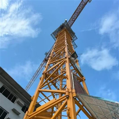 Hydraulický vežový žeriav